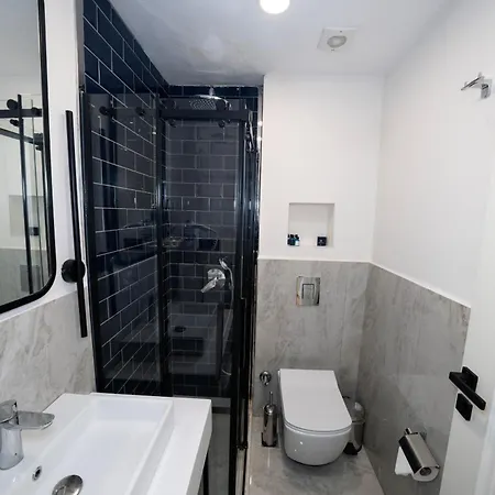 Mona Bosphorus Hotel 4*