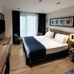 Mona Bosphorus Hotel 4*