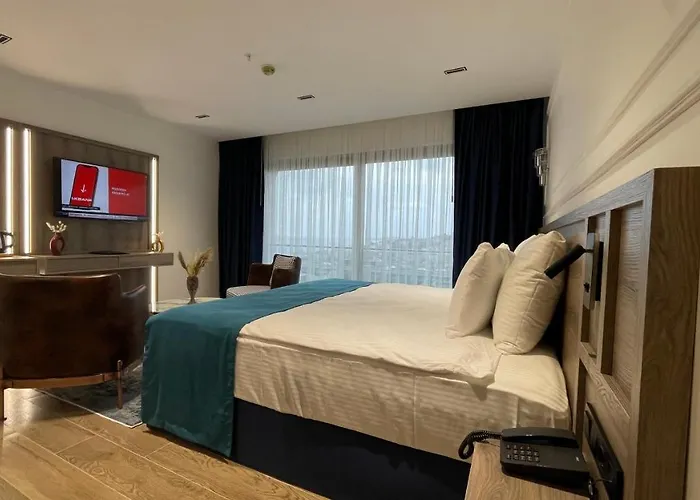 酒店 Mona Bosphorus