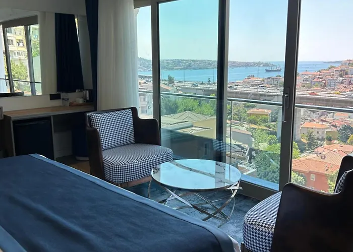 Mona Bosphorus Hotel 4*