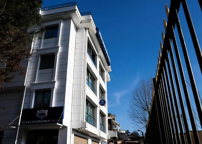 Mona Bosphorus 4*